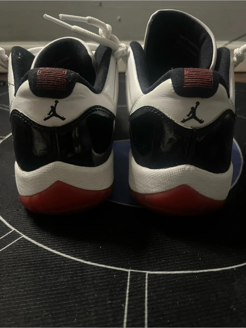 Jordan no box